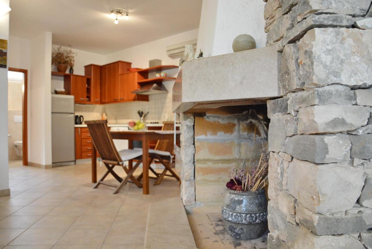 Bay House Rosohotnica Apartment Врбоска Екстериор снимка
