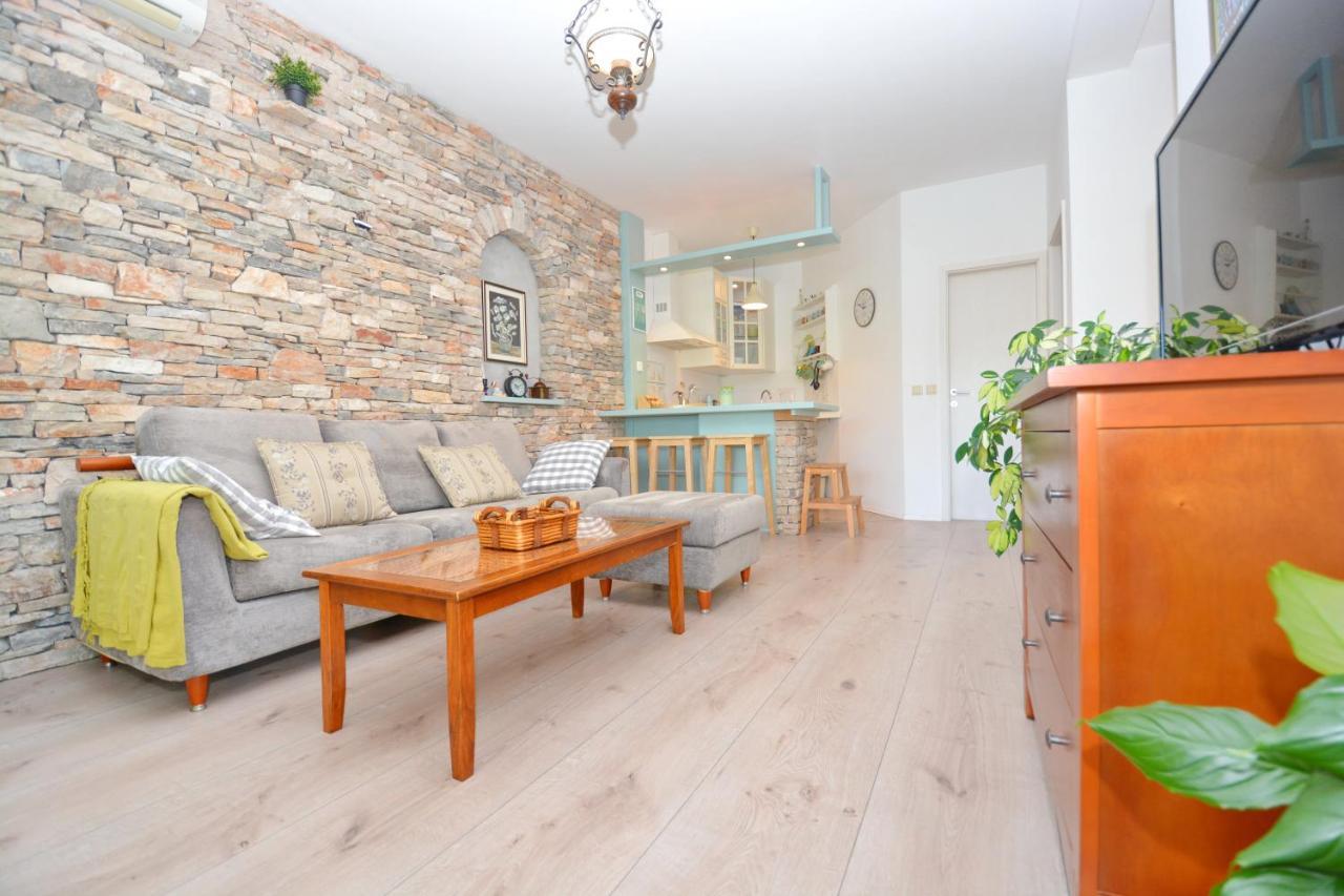 Bay House Rosohotnica Apartment Врбоска Екстериор снимка