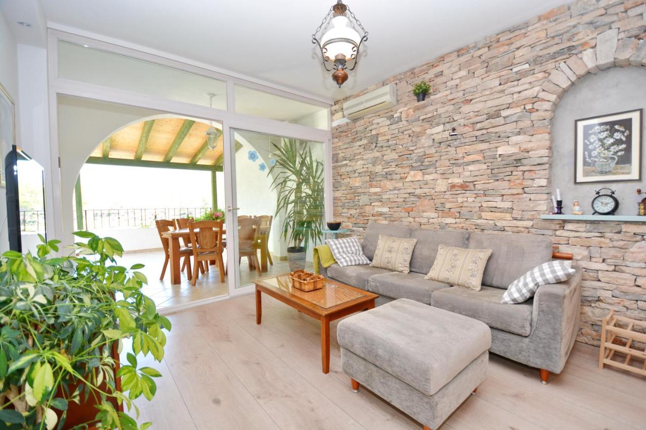 Bay House Rosohotnica Apartment Врбоска Екстериор снимка